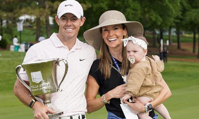 xcsports杏彩体育-小麦破第3次冠军荒 能不能有个伍兹接班人的样子？